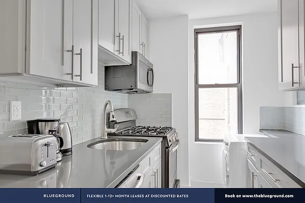 Rented by The Blueground | media 90