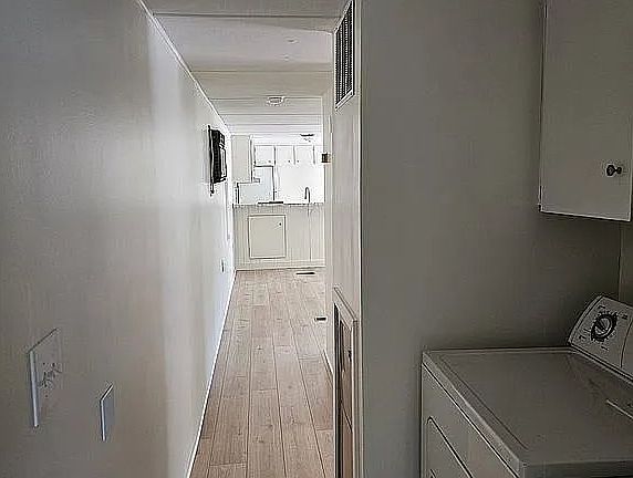 5th image of 21100 NE Sandy Blvd Unit 32