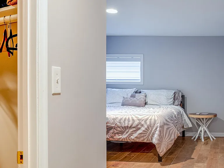 900 Maryland Ave NE #ENGLISH BASEMENT — Photo 19