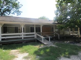 1510 Roadside Dr, Canyon Lake, TX 78133