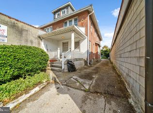 721 County Line Rd, Bryn Mawr, PA 19010