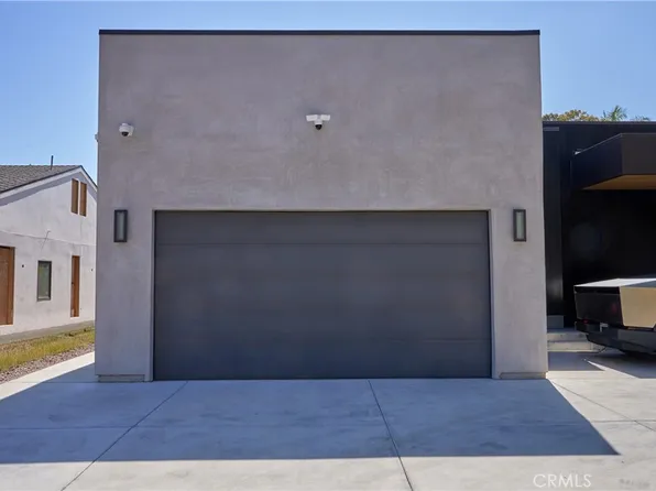 1119 Crestview Dr #B, Fullerton, CA 92833