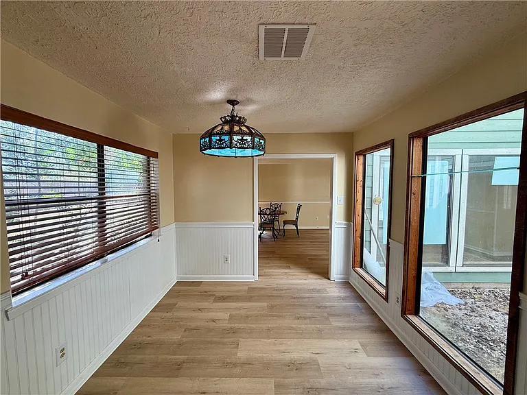 1805 Quail Run — Photo 7