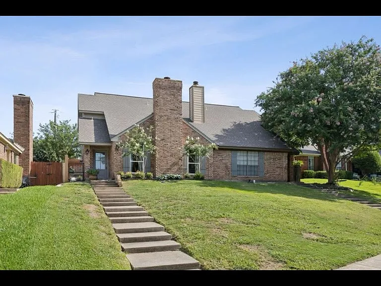 9346 Highedge Cir — Photo 11