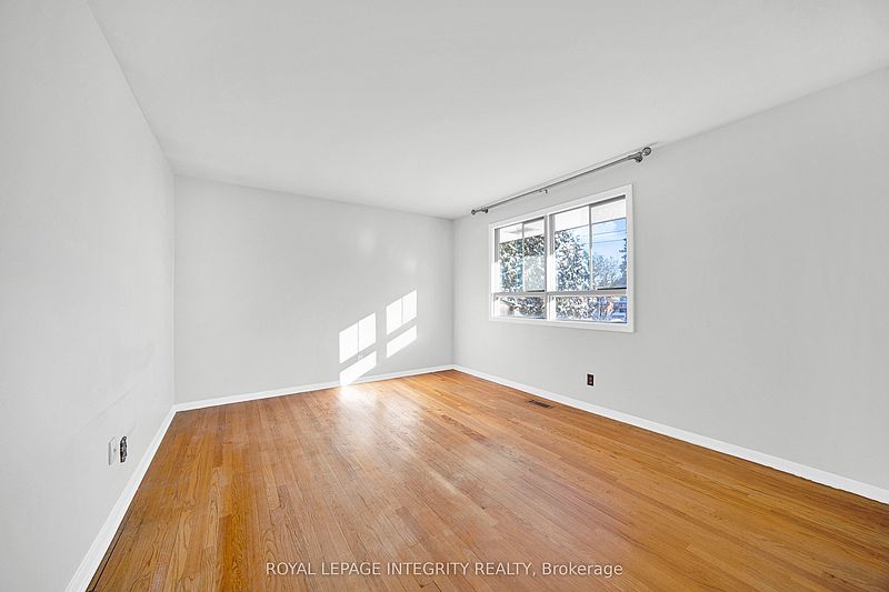 Ottawa House for rent - 4 Bedrooms — photo 23