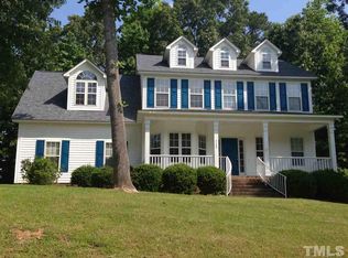 117 Lake Point Dr, Clayton, NC 27527