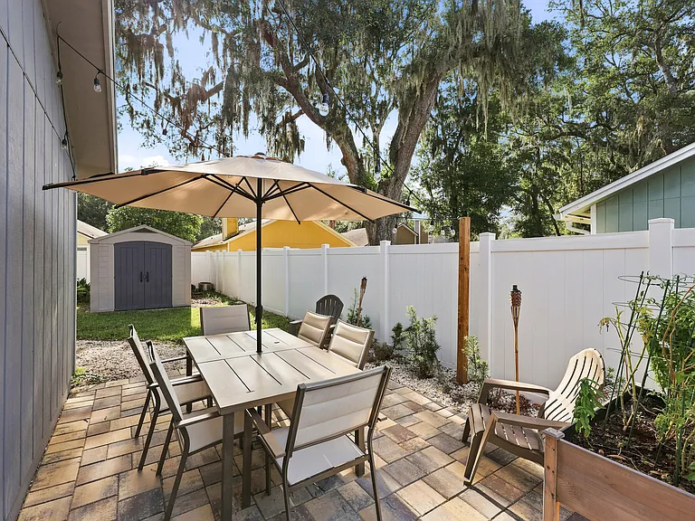 2230 Cypress Landing Dr — Photo 24