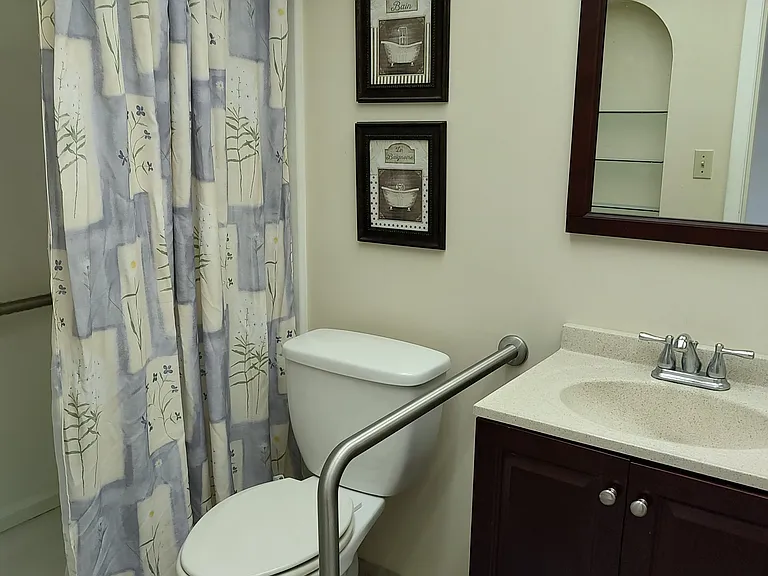 117 Country Club Dr — Photo 11