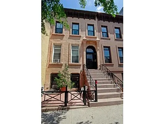 Rented by Corcoran | media 16