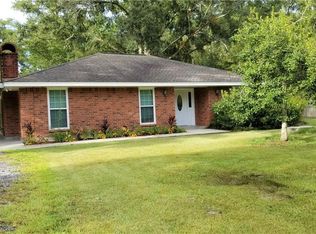 27331 Charlotte St, Lacombe, LA 70445