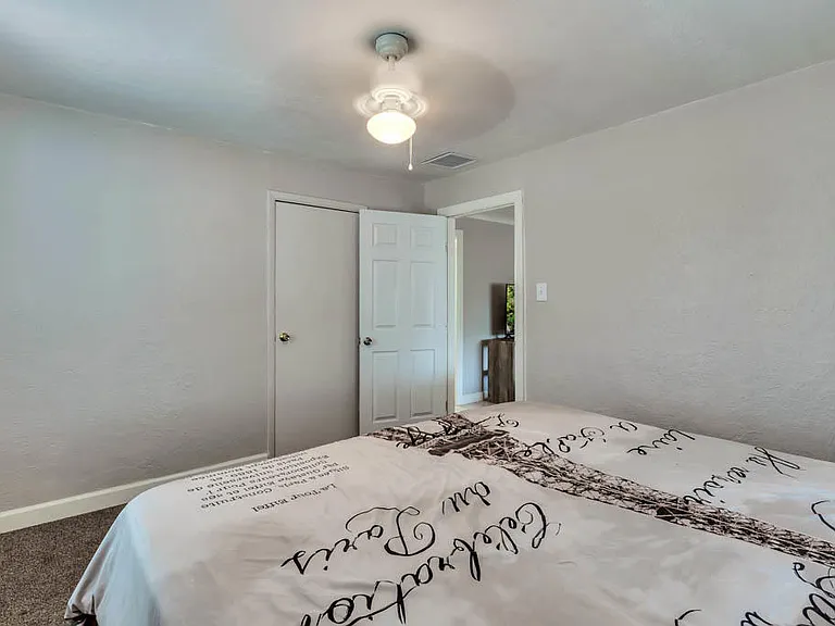 1001 Atwood Dr — Photo 9