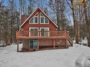 3145 Northgate Rd, Lake Ariel, PA 18436