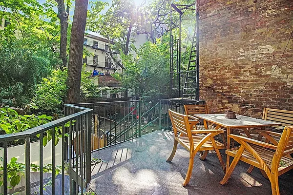 Rented by J Misrahi Realty Corp | media 6