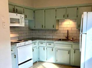 5280 N 6th St APT K, Fresno, CA 93710