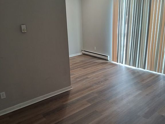 4th image of 6635 Wolf Creek Pike Unit P