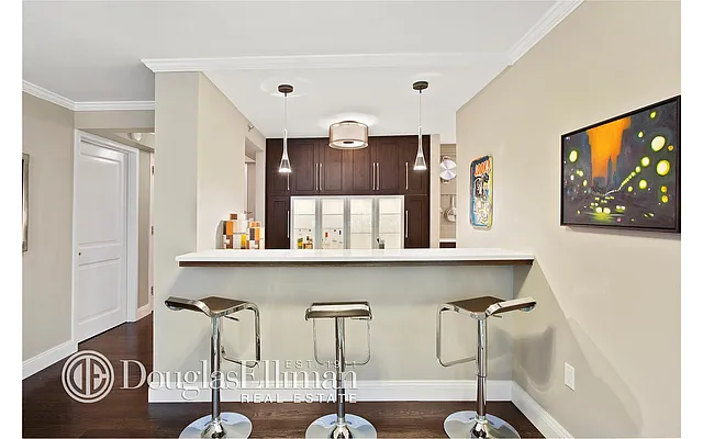 Sold by Douglas Elliman | media 22