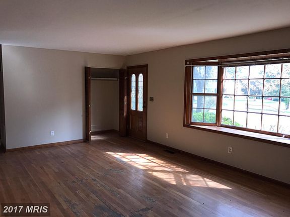 5th image of 11512 Ashby Dr