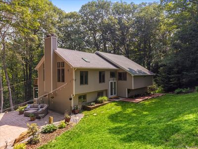 2 Round Hill Road, Shelton, CT, 06484