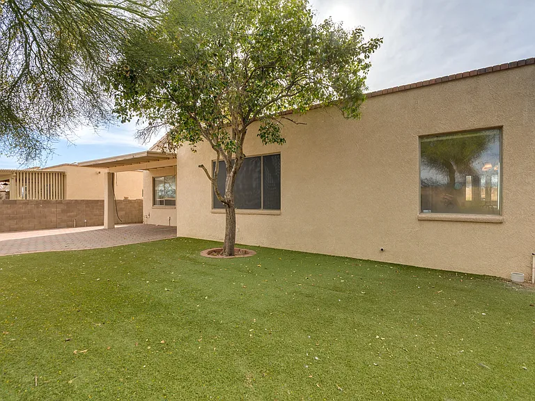8477 S Camino Bengala — Photo 24