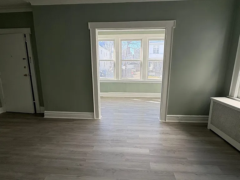 556 S Clinton St #1 — Photo 8