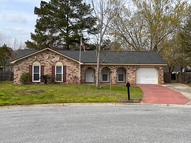 307 Bowdin Ct., Ladson, SC