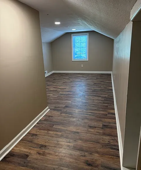1728 Dearborn St — Photo 12