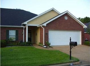 112 Springtree Dr, Brandon, MS 39042