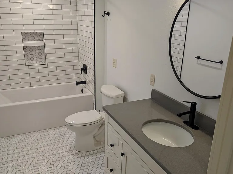 414 Cameron Ave — Photo 4