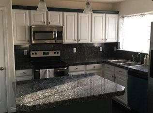 209 Rock Bridge Ln, Windsor, CO 80550