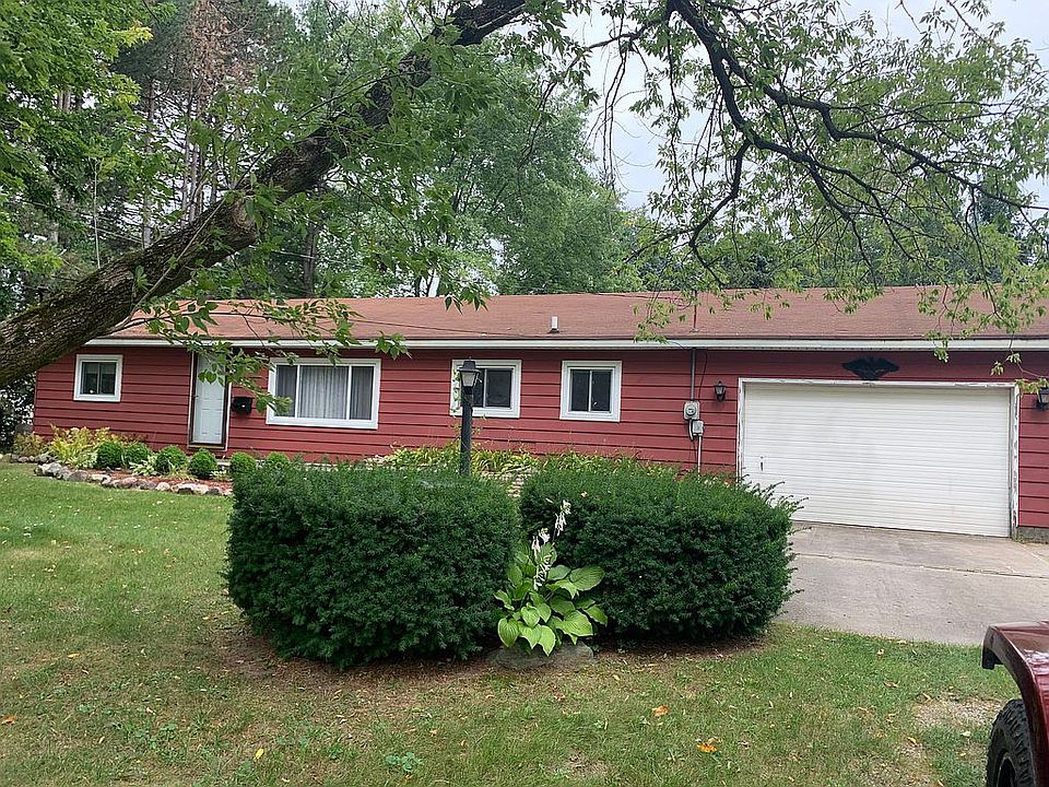 1st image of 4460 Moses Dr