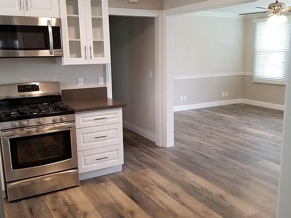 4th image of 10630 Lynrose St