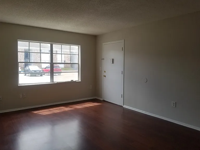 5325 Curry Ford Rd #1-104 — Photo 7