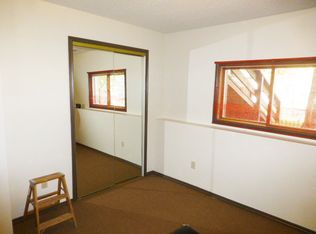 1801 Del Rio Dr, Kemmerer, WY 83101