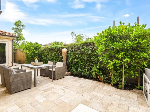 54 Sycamore Bnd, Irvine, CA 92620