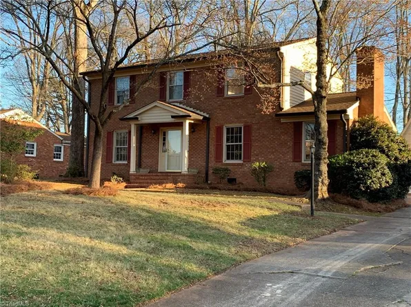 4713 Kingswood Dr, Greensboro, NC 27410