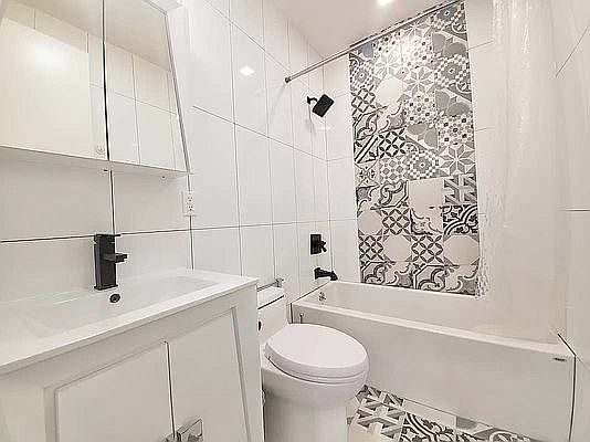 5th image of 519 Eastern Pkwy #4R