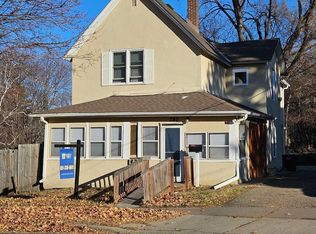 780 Dodd Rd, West Saint Paul, MN 55118