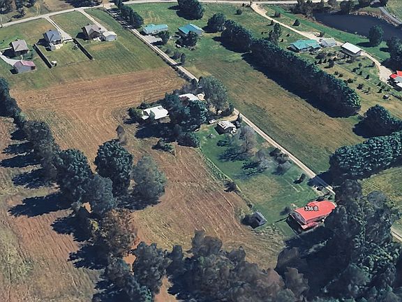 2nd image of 336B E Biggs Rd