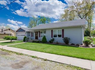 202 E Center St, Brighton, IL 62012