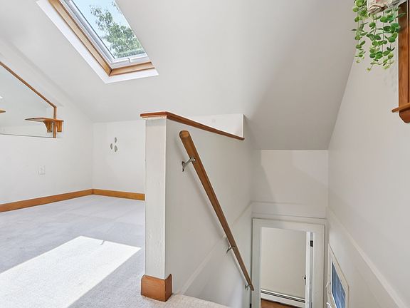 3rd image of 3 Lynnfield St #2