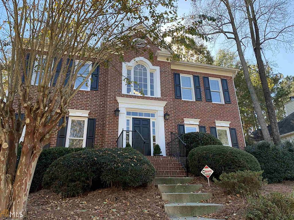 1st image of 437 Wellington Point Dr