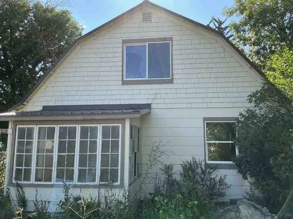 302 Turner St, Brush, CO 80723