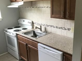 261 Arlington St APT 203, Forest City, NC 28043