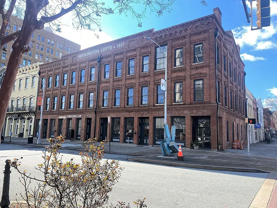 Washington Lofts — Photo 1