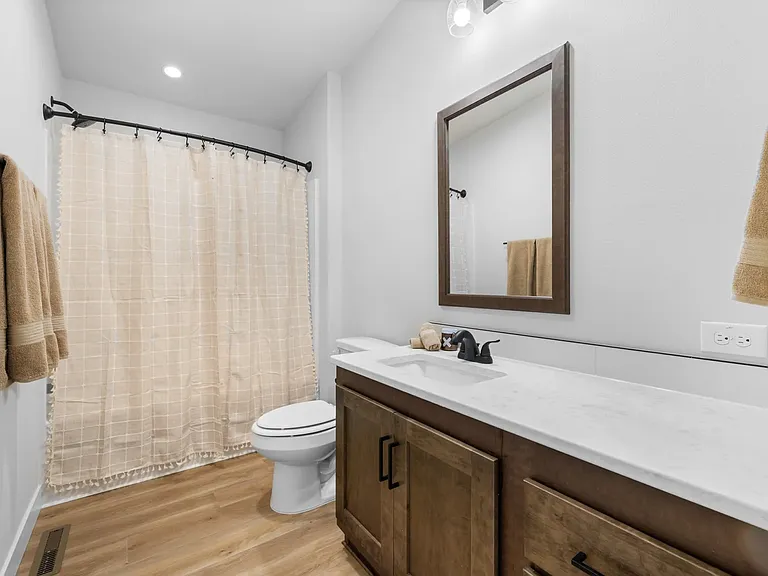 3132 W Laux Dr — Photo 10
