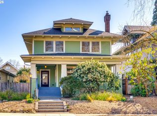 2104 SE Elliott Ave, Portland, OR 97214