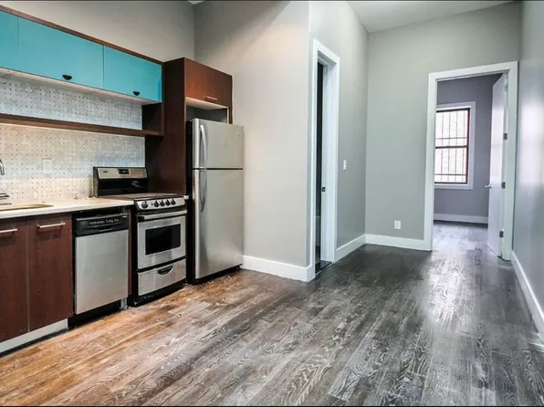 444 Melrose Street image 1 of 5