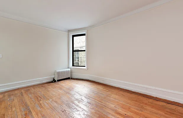 Rented by Matthew Gros-Werter, LREB  | media 1