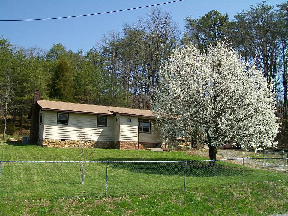 2nd image of 1040 Satterfield Rd