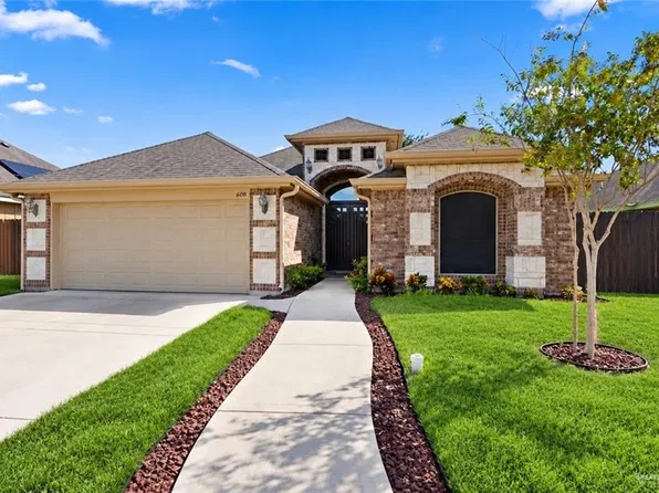 608 E Biyaneta Ave, Pharr, TX 78577
